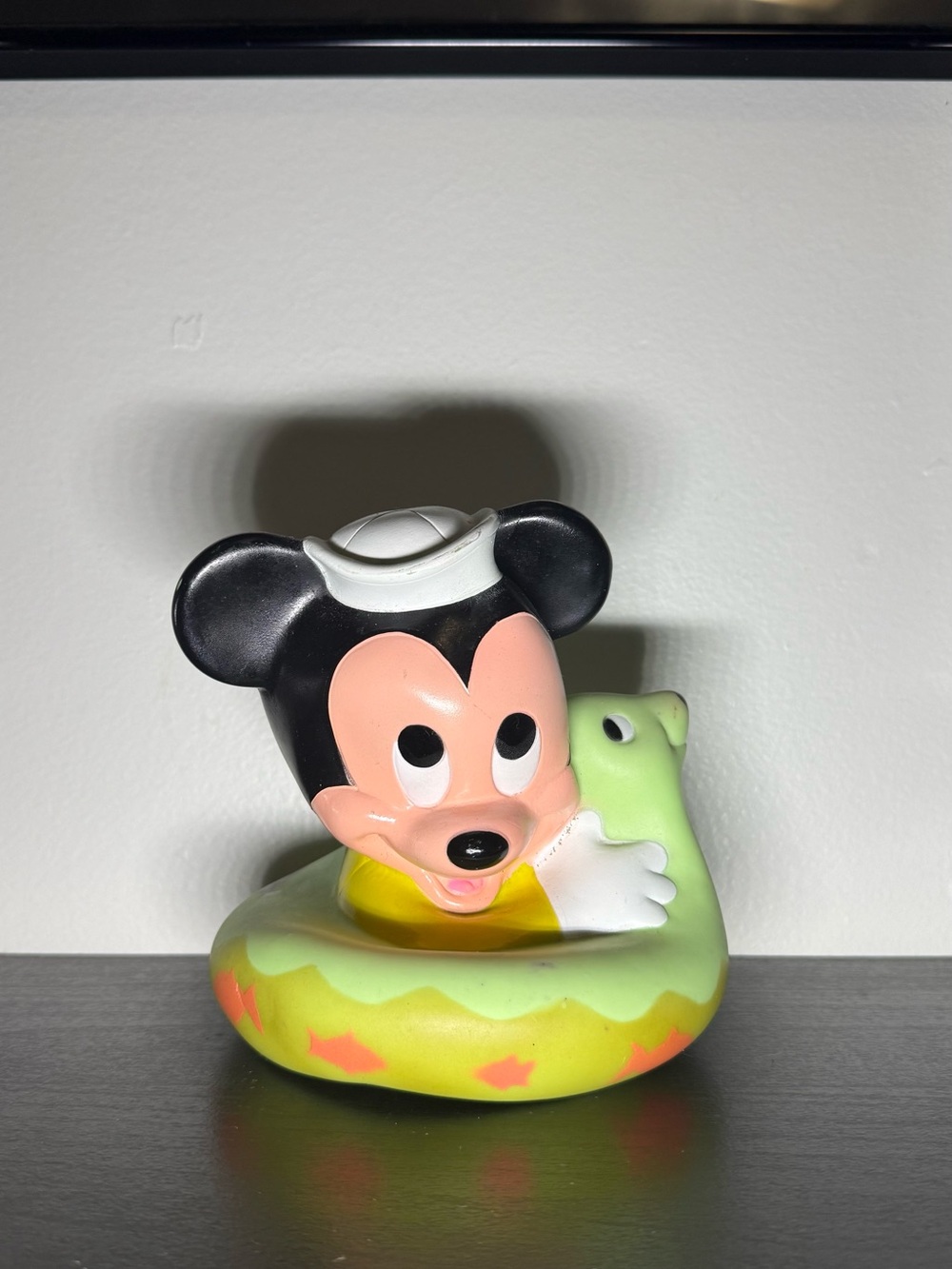 Vintage 1984 Disney Mickey Mouse Squeaky Bath Toy Float Seal